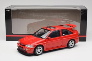 Ford Escort RS Cosworth Radiant Rood Minichamps 1:18 150089021 Metaal — afbeelding 8 van 8