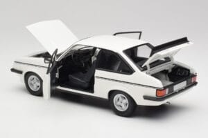 Ford Escort Mk2 RS 2000 LHD Wit Minichamps 1:18 150084300 Metaal — afbeelding 5 van 8