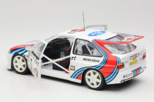 Ford Escort RS Cosworth Martini #3 1000 Miglia 1995 UT Models 1:18 39550 Metaal — afbeelding 5 van 8