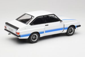 Ford Escort Mk2 RS 2000 X-Pack Diamond Wit & Blauw Stripe MCG 1:18 MCG18350 Metaal — afbeelding 2 van 6