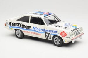 Ford Escort Mk2 RS2000 #59 H. Heyer / A. Hahne / K. Ludwig 24 Hours Nürburgring 1982 MCG 1:18 MCG18438R Metaal — afbeelding 4 van 6