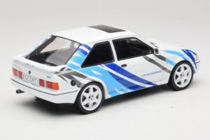 Ford Escort Mk4 RS Turbo S2 Wit Met Decoratie MCG 1:18 MCG18547R Metaal — afbeelding 2 van 6