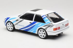 Ford Escort Mk4 RS Turbo S2 Wit Met Decoratie MCG 1:18 MCG18547R Metaal — afbeelding 5 van 6