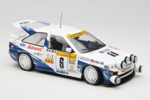 Ford Escort RS Cosworth Mobil 1 #6 F. Delecour / D. Grataloup Rally Monte Carlo Night Version Winner 1994 UT Models 1:18 3945 — afbeelding 6 van 8