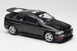Ford Escort RS Cosworth Black Metallic Minichamps 1:18 150089020 Metaal — afbeelding 6 van 8