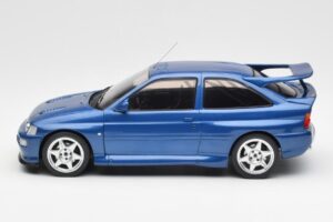 Ford Escort RS Cosworth Blauw IXO 1:18 18CMC180 Metaal — afbeelding 3 van 6