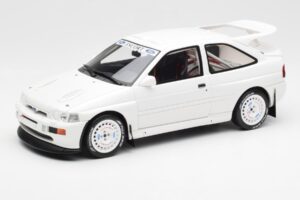 Ford Escort RS Cosworth Group A Wit Otto 1:18 OT1025 Hars