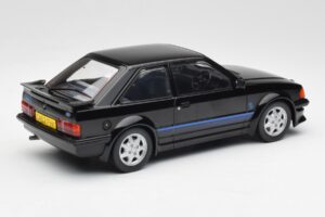 Ford Escort RS Turbo Privéauto Prinses Diana Zwart MCG 1:18 MCG18420 Metaal — afbeelding 2 van 6