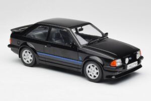 Ford Escort RS Turbo Privéauto Prinses Diana Zwart MCG 1:18 MCG18420 Metaal — afbeelding 4 van 6