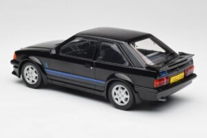 Ford Escort RS Turbo Privéauto Prinses Diana Zwart MCG 1:18 MCG18420 Metaal — afbeelding 5 van 6