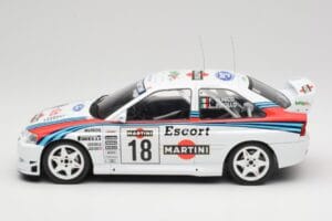 Ford Escort WRC Martini Racing #18 G. Cunico / G. Pirollo Rally San Remo 1998 IXO 1:18 18RMC171A Metaal — afbeelding 3 van 6