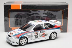 Ford Escort WRC Martini Racing #18 G. Cunico / G. Pirollo Rally San Remo 1998 IXO 1:18 18RMC171A Metaal — afbeelding 6 van 6