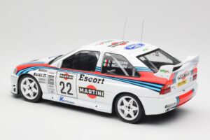 Ford Escort WRC Martini Racing #22 A. Medeghini / B. Medeghini Rally San Remo 1998 IXO 1:18 18RMC171B Metaal — afbeelding 5 van 6
