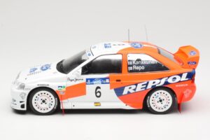 Ford Escort WRC #6 A. Schwarz / M. Giraudet Acropolis Rally 1997 IXO 1:18 18RMC172B Metaal — afbeelding 3 van 6