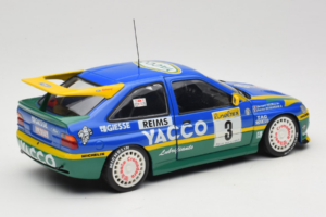 Ford Escort #3 Yacco L. Bernardini / B. Occelli Rally Monte Carlo Winners 1996 UT Models 1:18 180968203-R1 Metaal — afbeelding 3 van 8