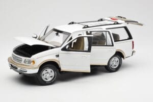 Ford Expedition Eddie Bauer Wit UT Models 1:18 22712 Metaal — afbeelding 2 van 8