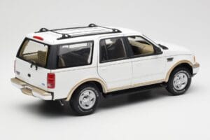 Ford Expedition Eddie Bauer Wit UT Models 1:18 22712 Metaal — afbeelding 3 van 8