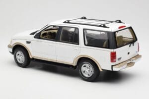 Ford Expedition Eddie Bauer Wit UT Models 1:18 22712 Metaal — afbeelding 7 van 8