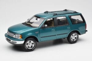 Ford Expedition XLT Groen Metallic UT Models 1:18 22717 Metaal
