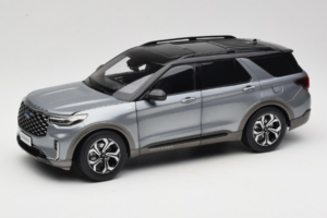 Ford Explorer Grijs OEM 1:18 FORD2020 Metaal