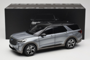 Ford Explorer Grijs OEM 1:18 FORD2020 Metaal — afbeelding 8 van 8