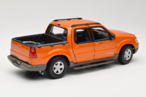 Ford Explorer Sport Trac Oranje Maisto 1:18 536891G Metaal — afbeelding 3 van 8
