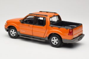 Ford Explorer Sport Trac Oranje Maisto 1:18 536891G Metaal — afbeelding 7 van 8