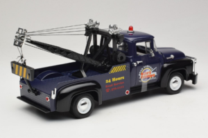 Ford F-100 Sleepwagen Bob's Towing Welly 1:18 19834-W Metaal — afbeelding 2 van 6