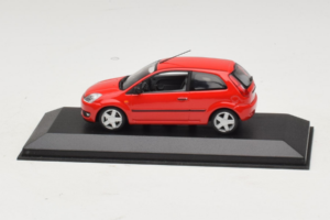 Ford Fiesta Mk5 2-Door Rood Minichamps 1:43 FIESTA004 Metaal