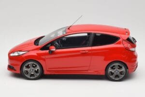 Ford Fiesta ST Mk7 Race Red Otto 1:18 OT1087 Hars — afbeelding 3 van 6