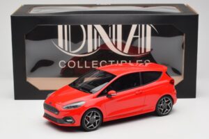 Ford Fiesta Mk8 ST Rood DNA 1:18 DNA000093 Hars — afbeelding 6 van 6