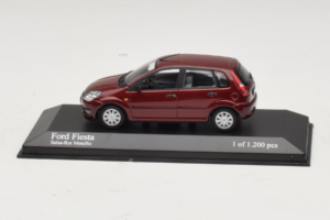 Ford Fiesta Mk5 Rood Metallic Minichamps 1:43 400081101 Metaal