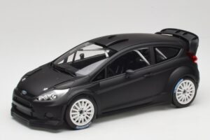 Ford Fiesta RS WRC Street Mk7 Mat Zwart Minichamps 1:18 151110892 Metaal