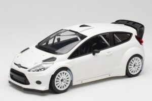 Ford Fiesta RS WRC Street Mk7 Wit Minichamps 1:18 151110890 Metaal