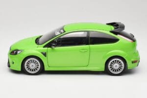 Ford Focus RS Mk2 Green Metallic Minichamps 1:18 100080001 Metaal — afbeelding 4 van 8