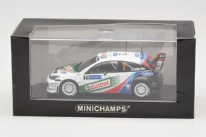 Ford Focus RS WRC #7 M. Martin / M. Park Winner Rally Catalunya 2004 Minichamps 1:43 400048497 Metaal — afbeelding 4 van 4