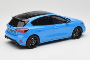 Ford Focus ST Edition Mk4 Azure Blue Otto 1:18 OT1186 Hars — afbeelding 2 van 6