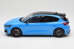 Ford Focus ST Edition Mk4 Azure Blue Otto 1:18 OT1186 Hars — afbeelding 3 van 6