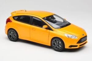 Ford Focus ST Mk2 Tangerine Scream Minichamps 1:18 110082005 Metaal — afbeelding 6 van 8