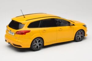 Ford Focus ST Turnier Mk3 Geel MCG 1:18 MCG18464 Metaal — afbeelding 2 van 6
