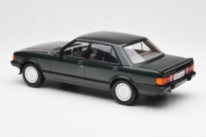 Ford Granada Mk2 2.8 Injection Donkergroen MCG 1:18 MCG18263 Metaal — afbeelding 5 van 6