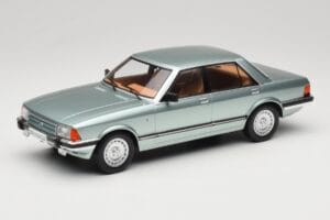 Ford Granada Mk2 2.8 Ghia Light Green Metallic MCG 1:18 MCG18535 Metaal