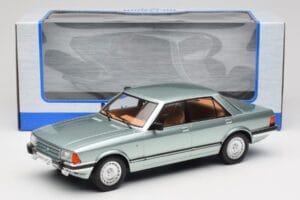 Ford Granada Mk2 2.8 Ghia Light Green Metallic MCG 1:18 MCG18535 Metaal — afbeelding 6 van 6