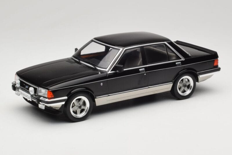 Ford Granada Mk2 2.8 Injection Gray Metallic MCG 1:18 MCG18536 Metaal