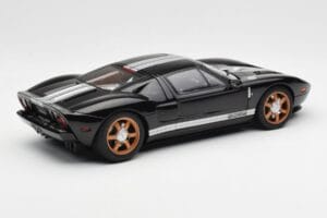 Ford GT Zwart Met Witte Strepen AUTOart 1:18 73023 Metaal — afbeelding 3 van 8