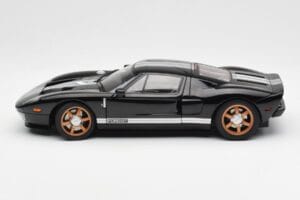 Ford GT Zwart Met Witte Strepen AUTOart 1:18 73023 Metaal — afbeelding 4 van 8