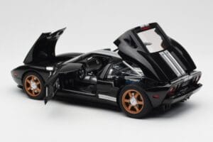 Ford GT Zwart Met Witte Strepen AUTOart 1:18 73023 Metaal — afbeelding 5 van 8
