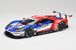 Ford GT #68 D. Muller / J. Hand / S. Bourdais LMGTE Pro Winner 24 Hours of Le Mans 2016 Minichamps 1:18 4012138143098 Metaal