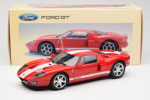 Ford GT Rood AUTOart 1:18 73021 Metaal — afbeelding 8 van 8