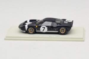 Ford GT40 Mk I #7 B. Bondurant / U. Maglioli 24 Hours of Le Mans 1965 Spark 1:43 S4536 Hars